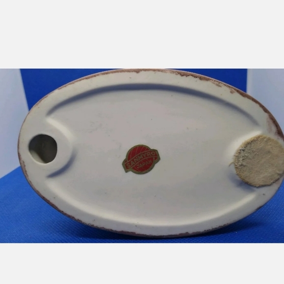 Vintage Sanmyro Holy Mother and Infant Jesus, Made - Picture 8 of 9